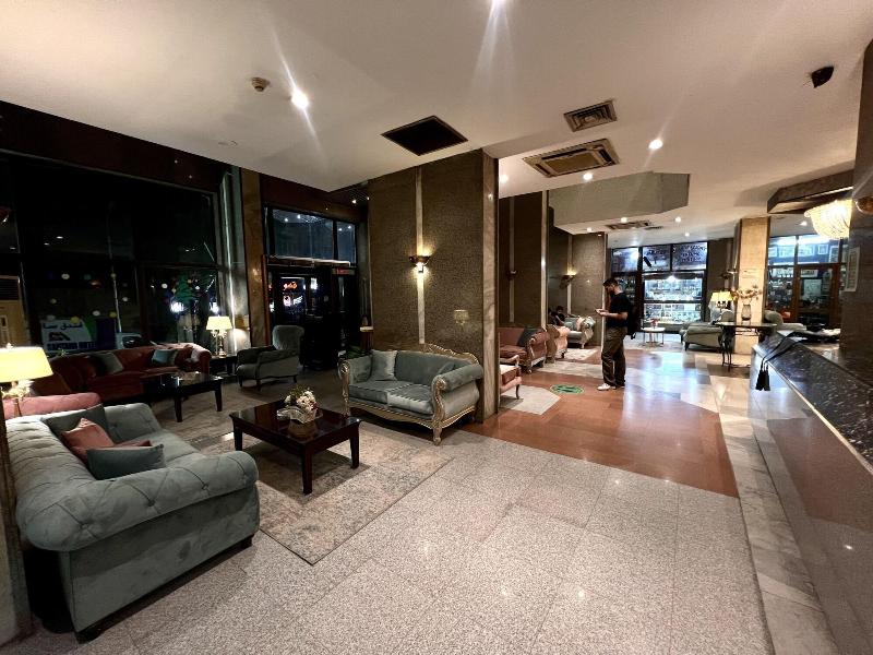 Santana Hotel image