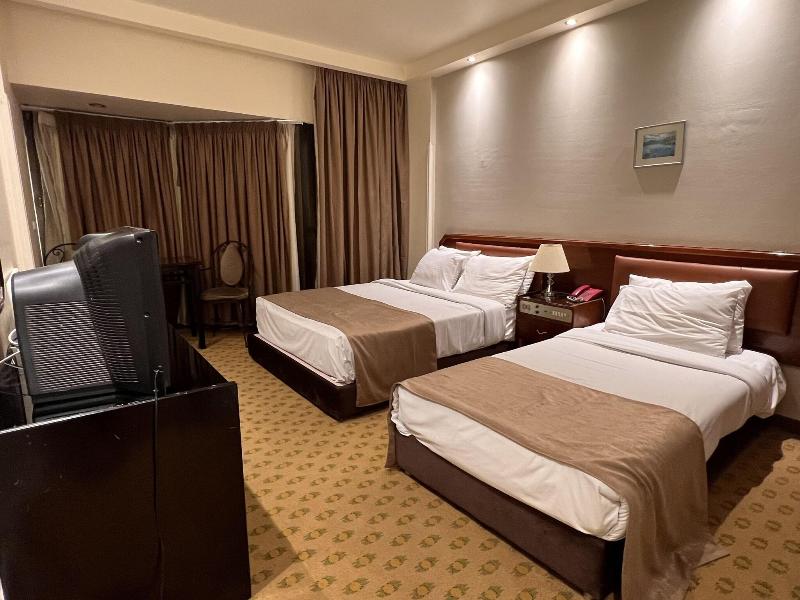 Santana Hotel image