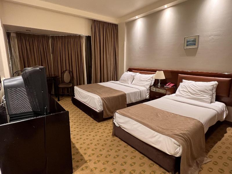 Santana Hotel image