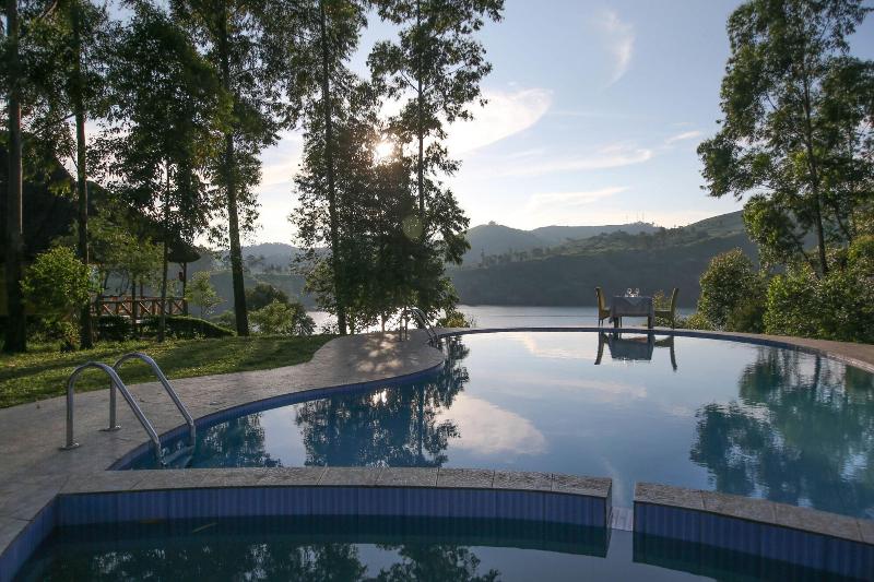 Crater Safari Lodge image