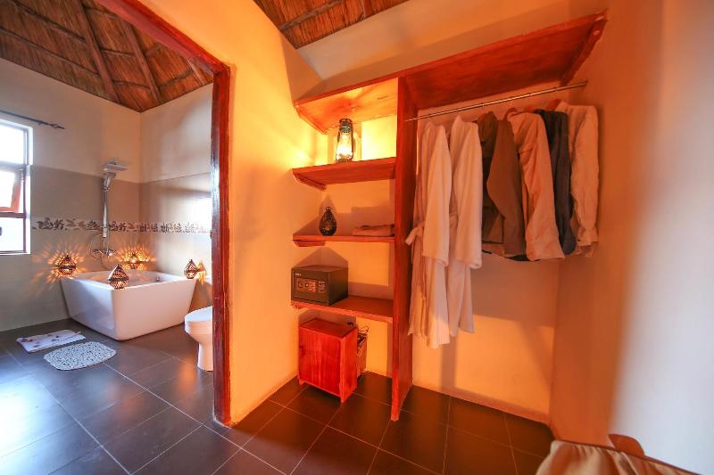 Crater Safari Lodge image