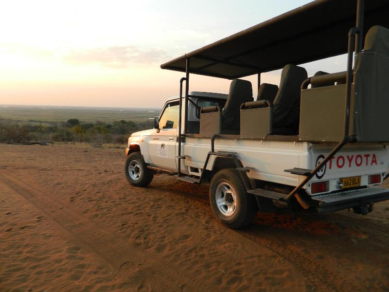 Kwalape Safari Lodge image