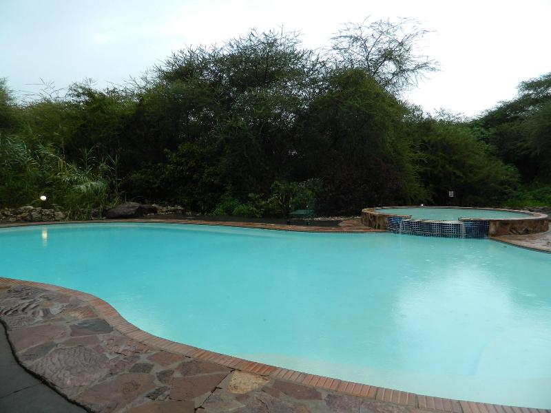Kwalape Safari Lodge image