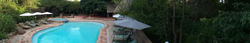 Kwalape Safari Lodge image