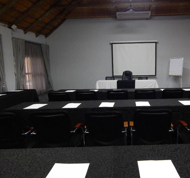 Kwalape Safari Lodge image