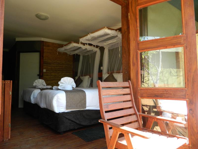 Kwalape Safari Lodge image