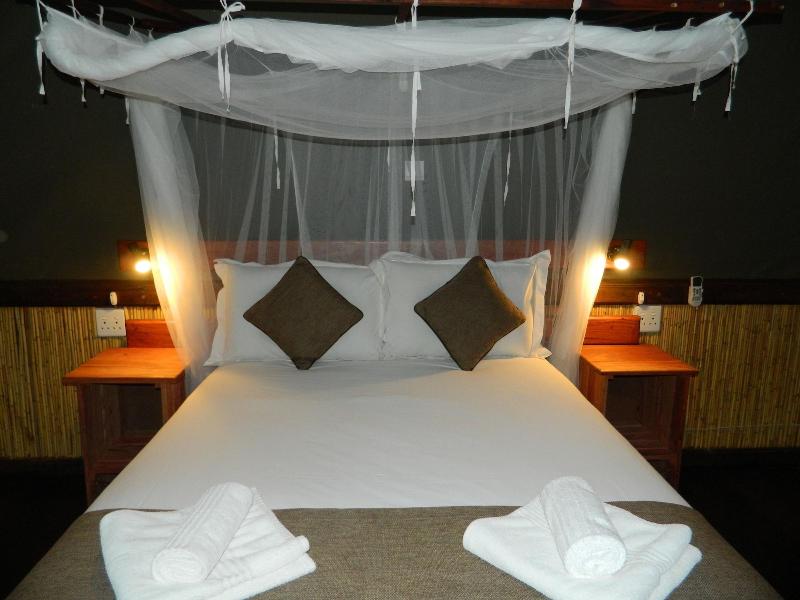 Kwalape Safari Lodge image