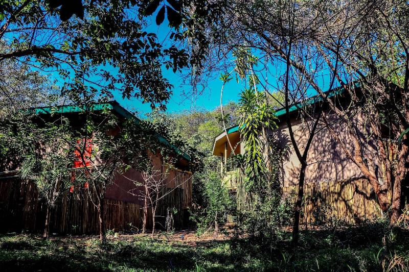 Kwalape Safari Lodge image