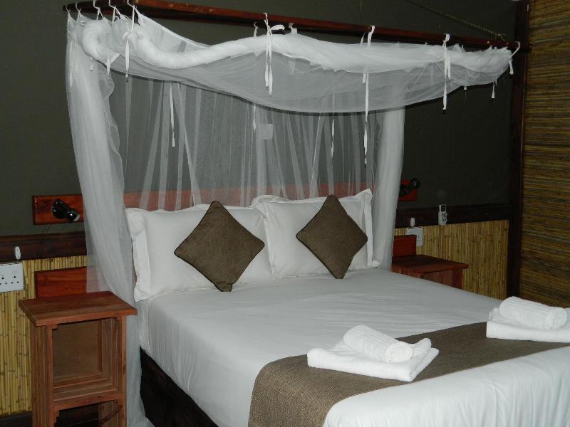 Kwalape Safari Lodge image