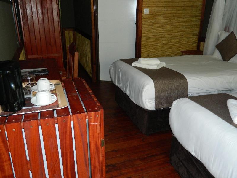 Kwalape Safari Lodge image
