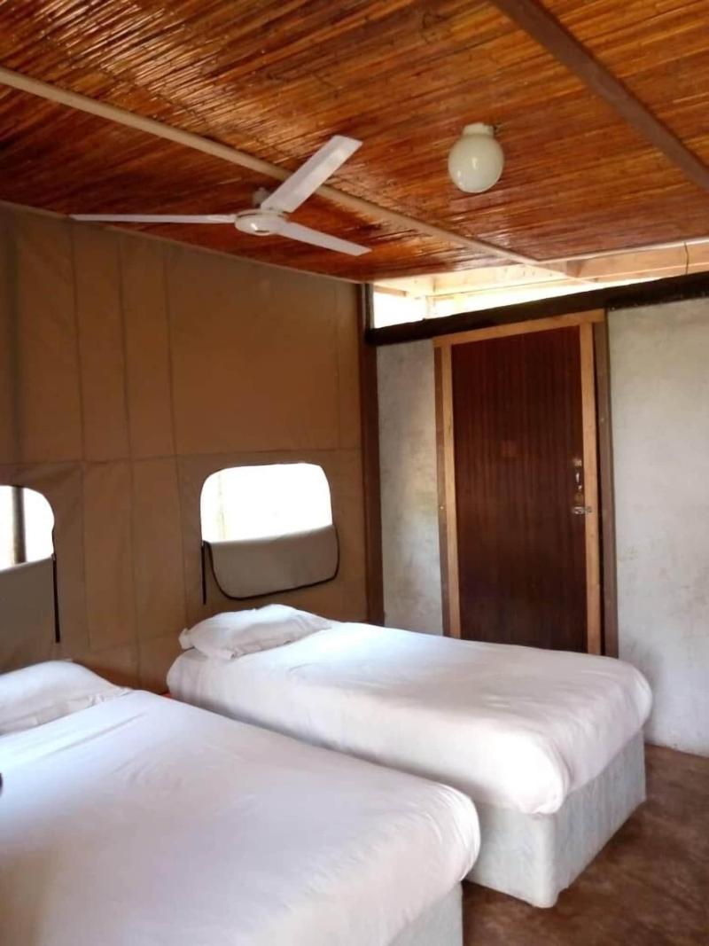 Kwalape Safari Lodge image