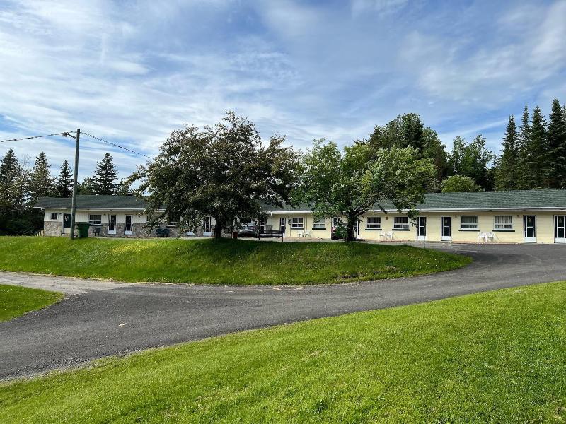 La Roma Motel image