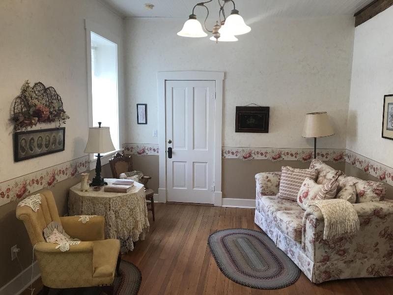 Corner George Inn Bed Breakfast image