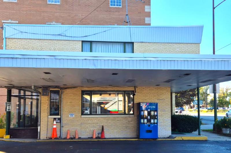 Motel Edgebrook Chicago North Shore by OYO image