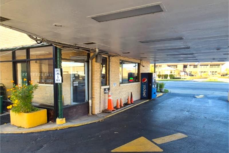 Motel Edgebrook Chicago North Shore by OYO image