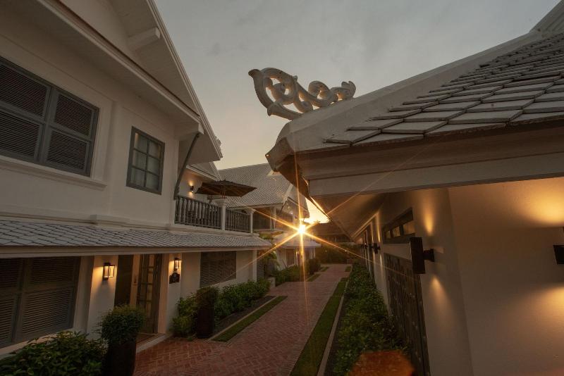 Souphattra Hotel image