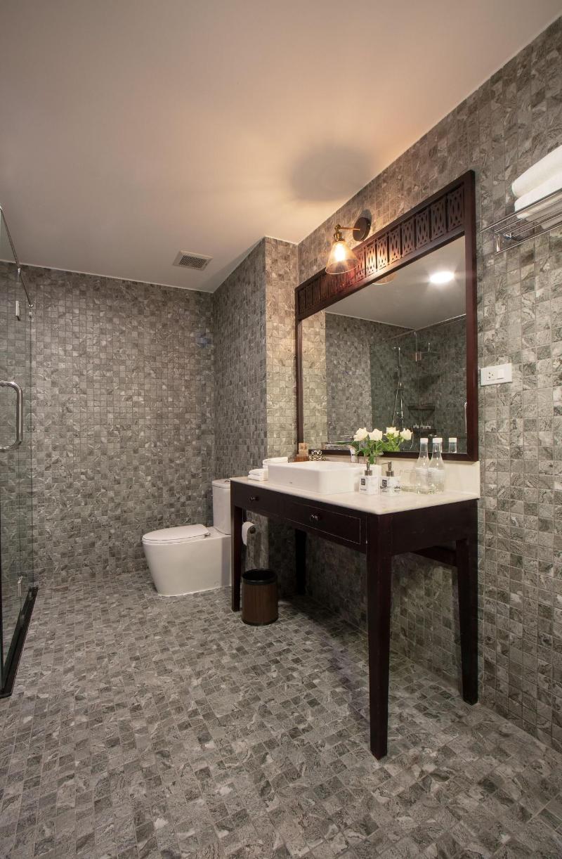 Souphattra Hotel image