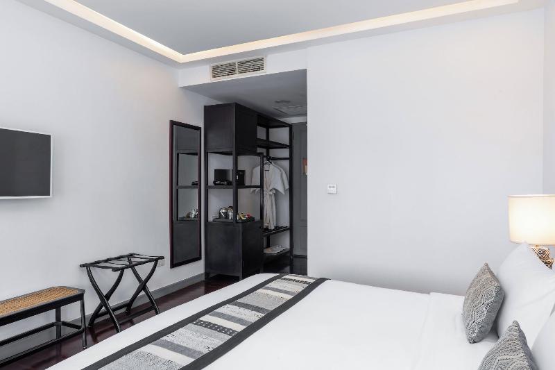 Souphattra Hotel image