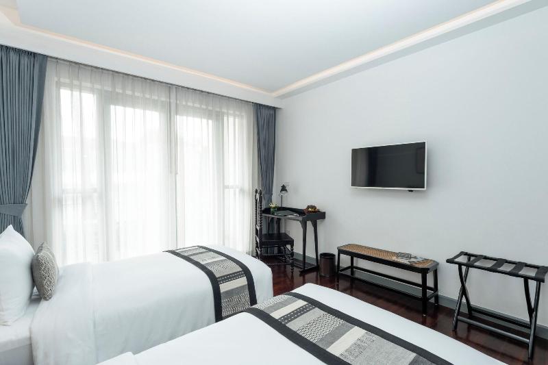 Souphattra Hotel image