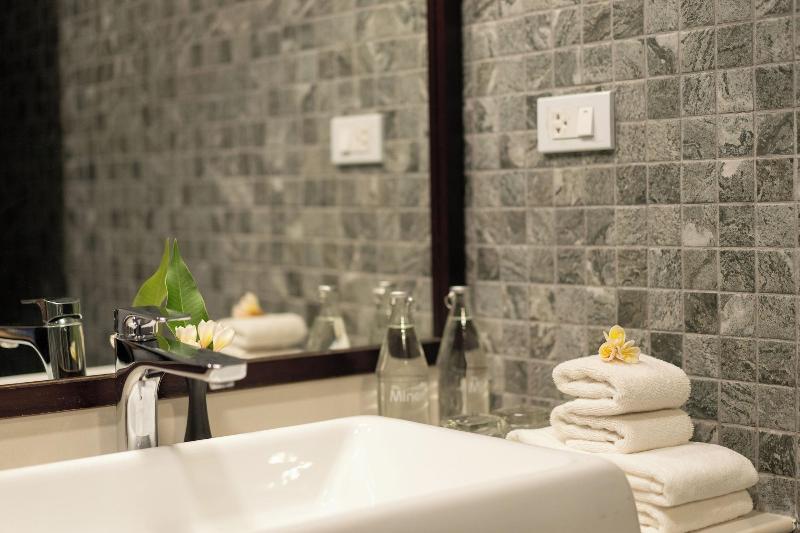 Souphattra Hotel image