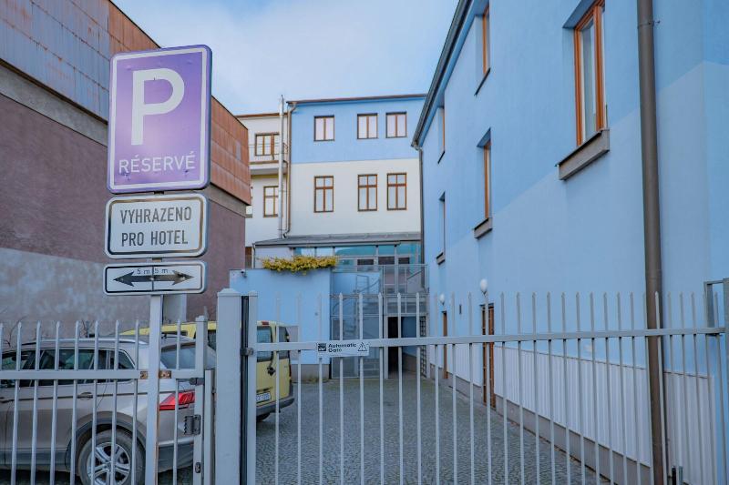 Hotel Zlata Hva Zda image