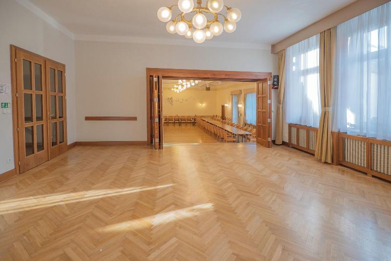 Hotel Zlata Hva Zda image