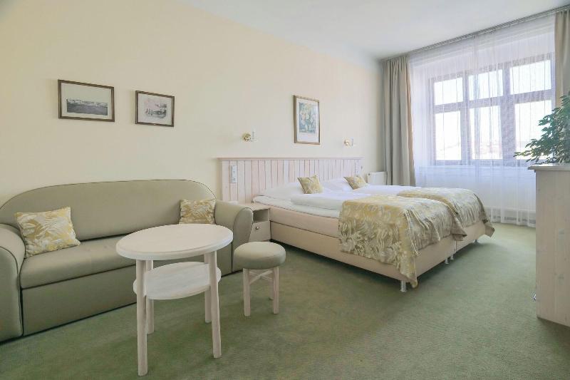 Hotel Zlata Hva Zda image