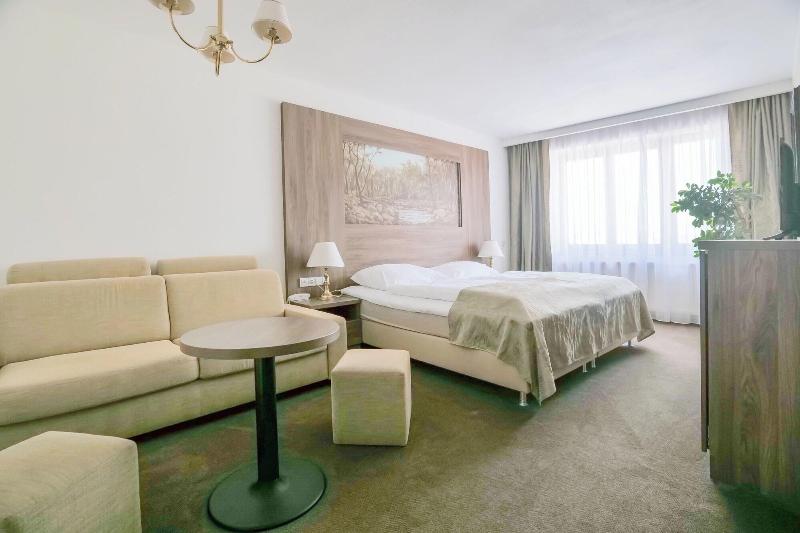Hotel Zlata Hva Zda image