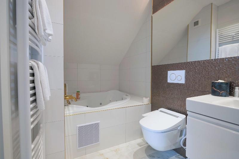 Hotel Zlata Hva Zda image