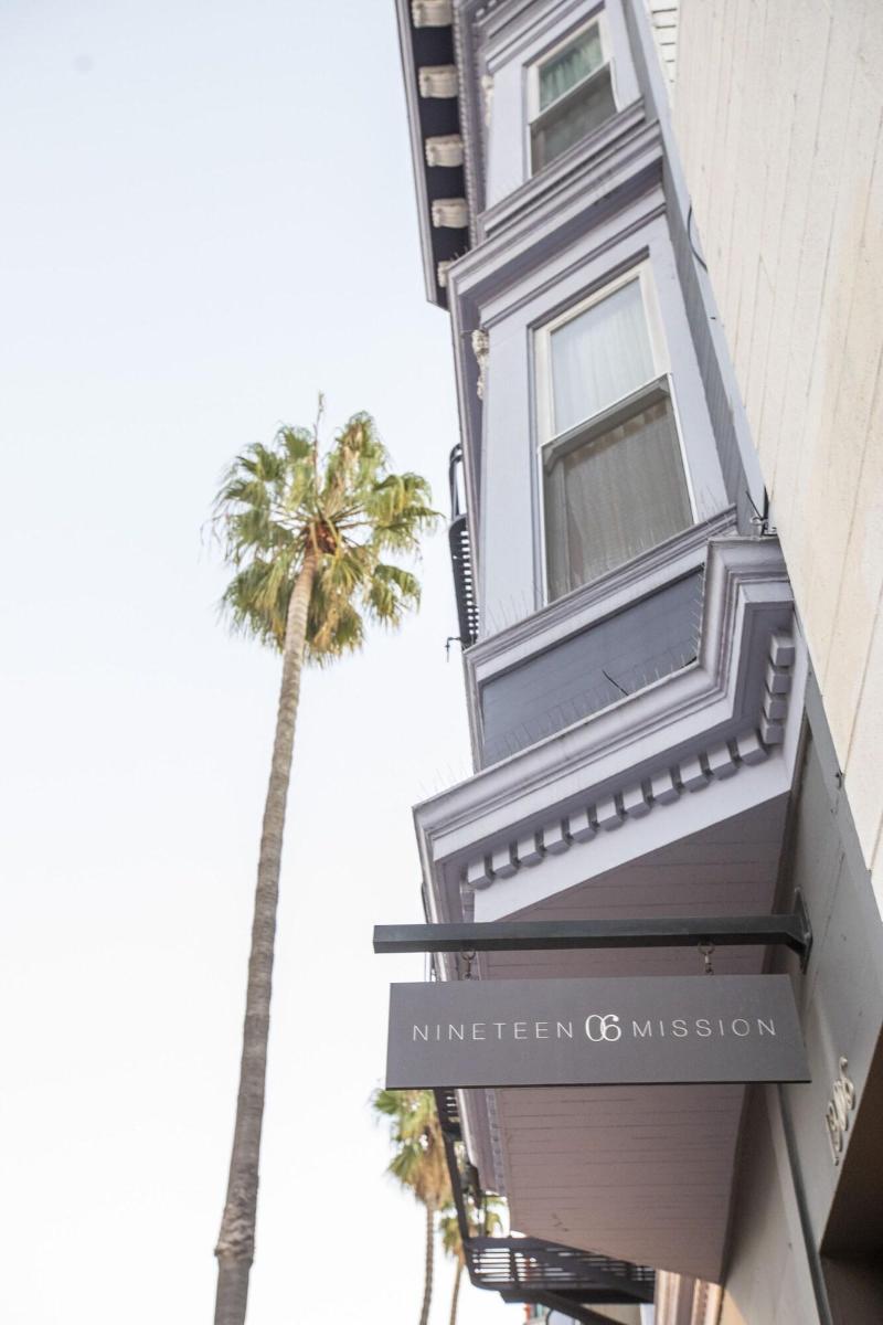 1906 Mission image