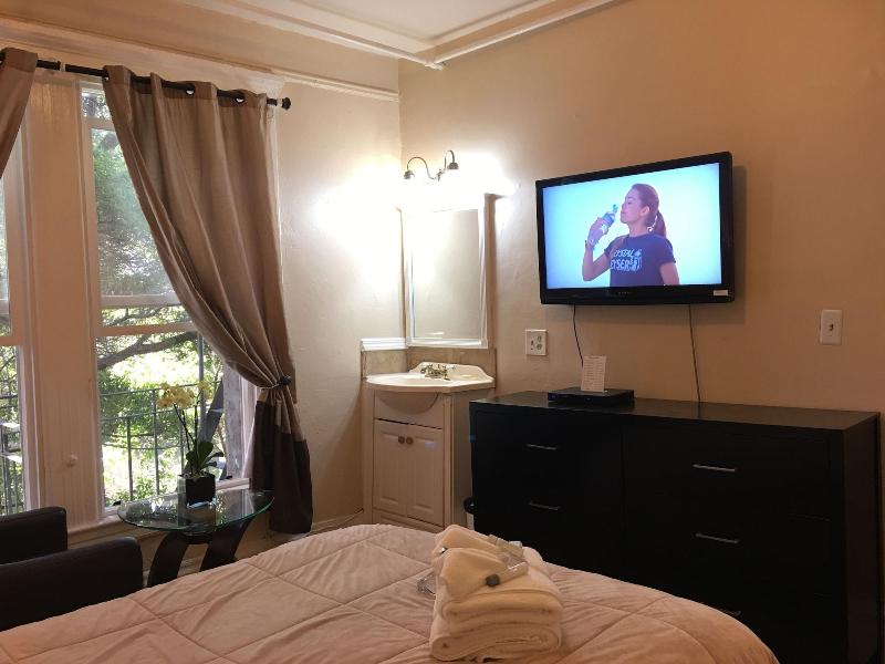 Luz Hotel image