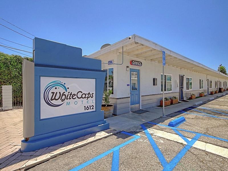 White Caps Motel image