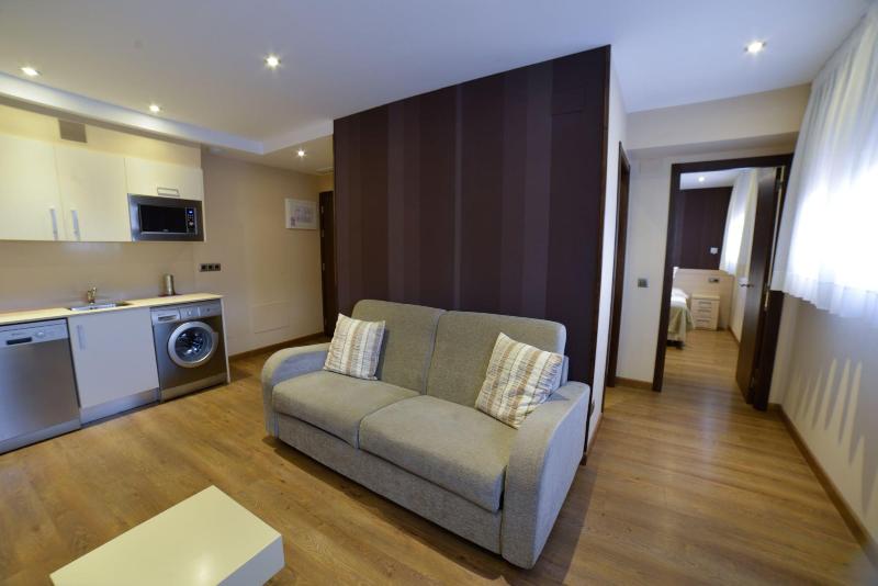 Apartamentos Turisticos Llanes image