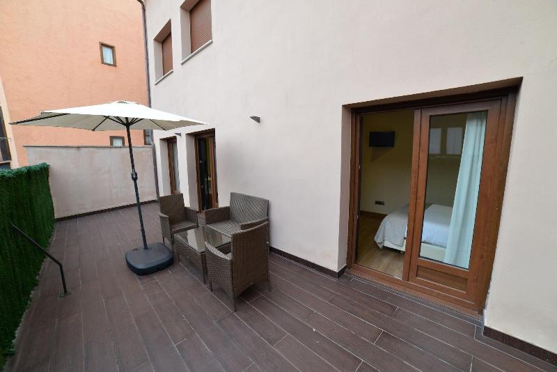 Apartamentos Turisticos Llanes image