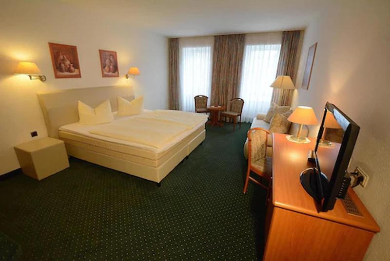 Hotel Evabrunnen image