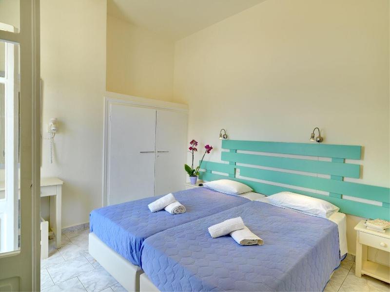 Hotel Kamelo image