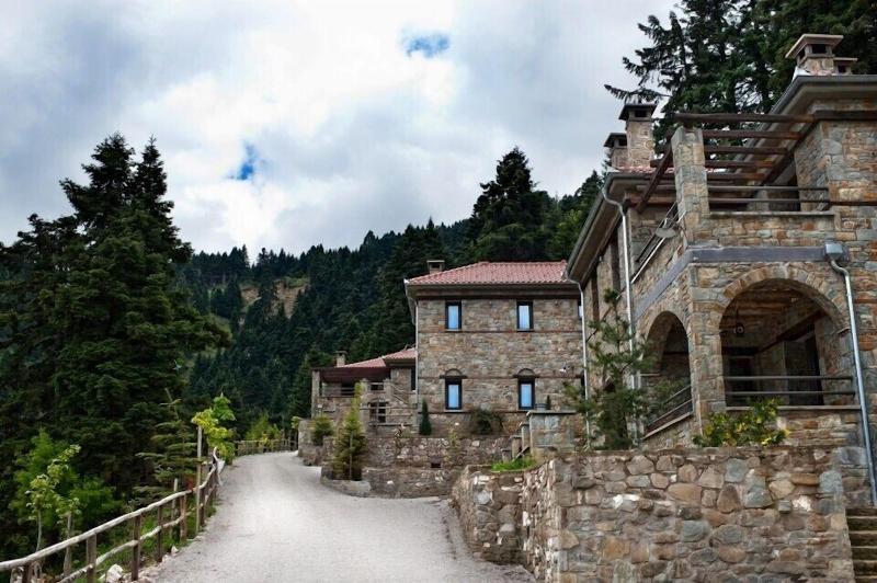 Montanema Handmade Village image