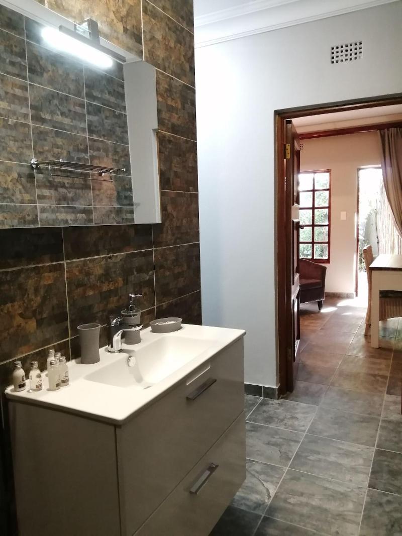 Ikamu S Lodge image