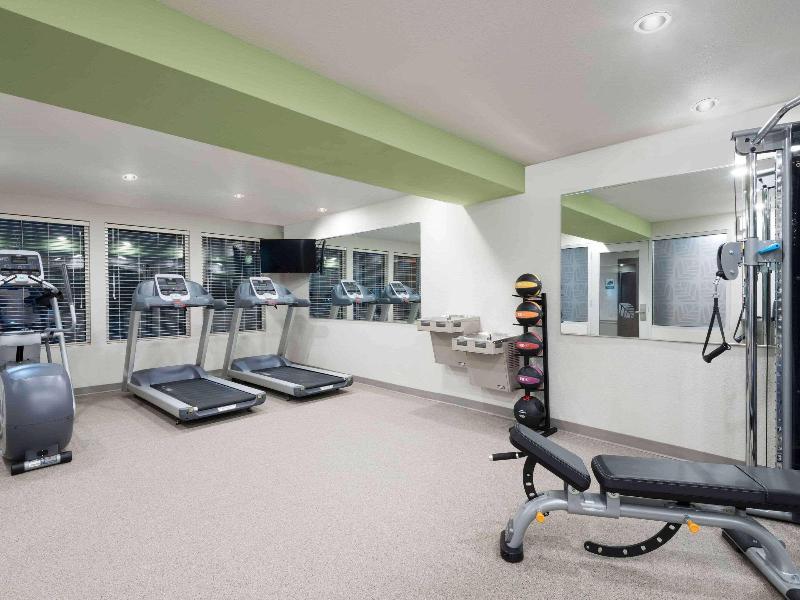 Woodspring Suites Toledo Maumee image