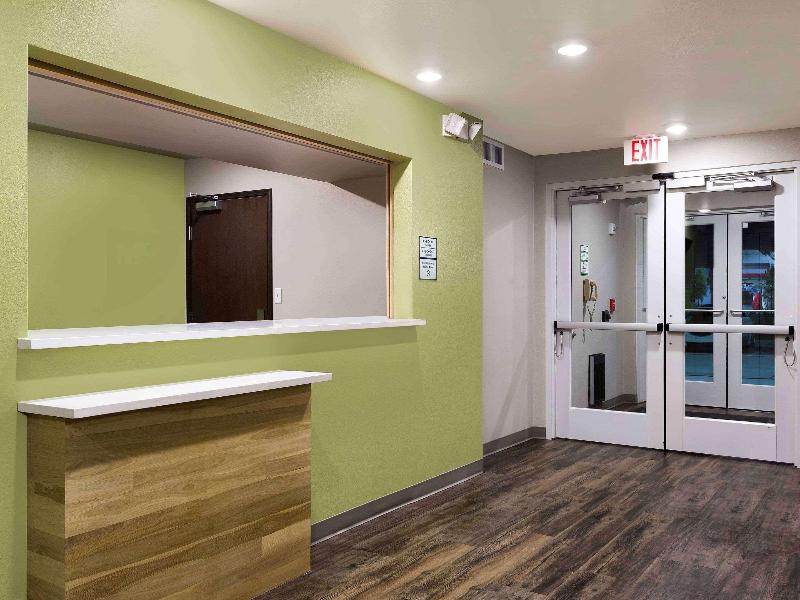 Woodspring Suites Toledo Maumee image