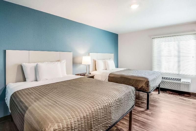 Woodspring Suites West Des Moines image