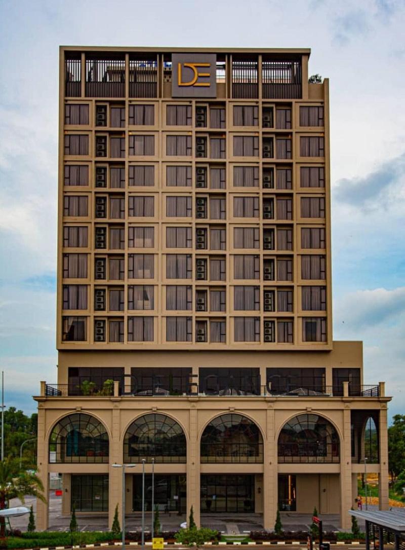 D Elegance Grand Bandar Seri Alam image