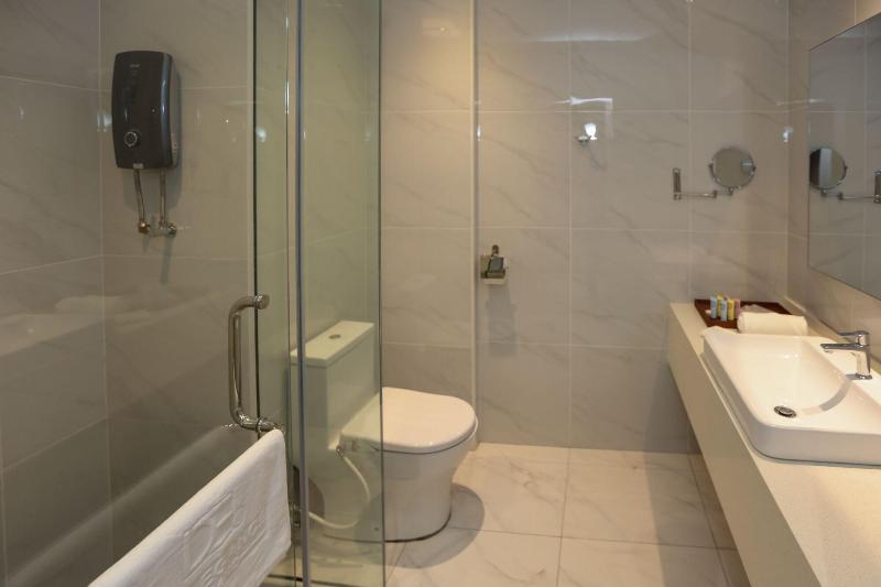 D Elegance Grand Bandar Seri Alam image