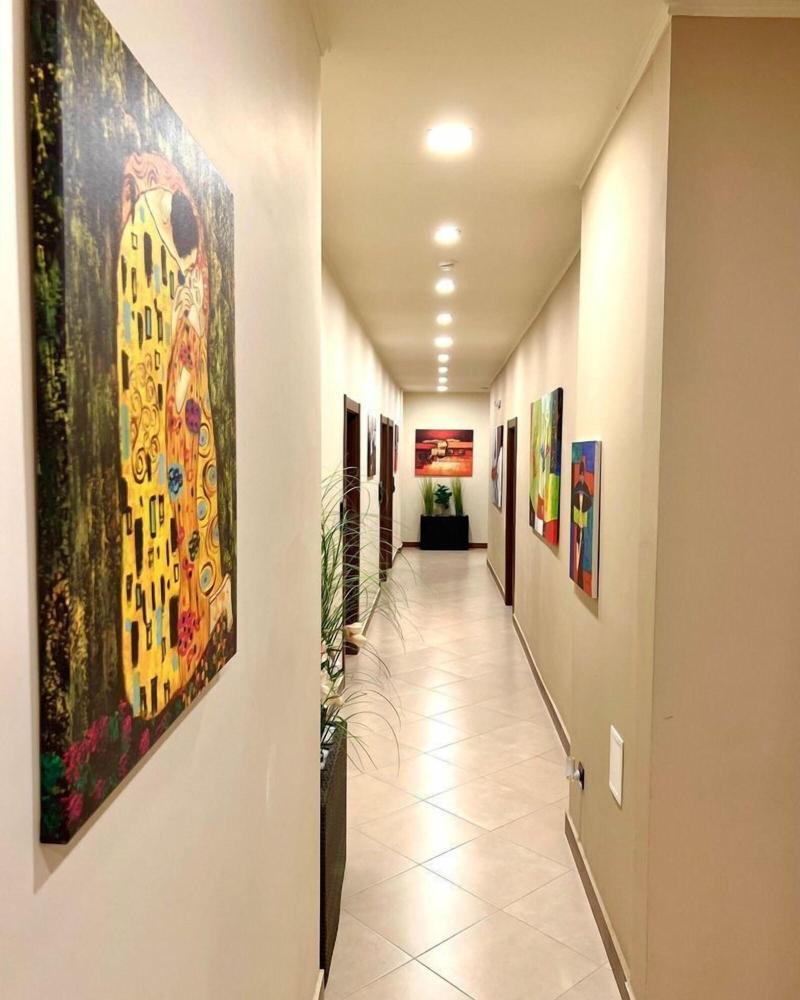 Hotel Dua Residence image