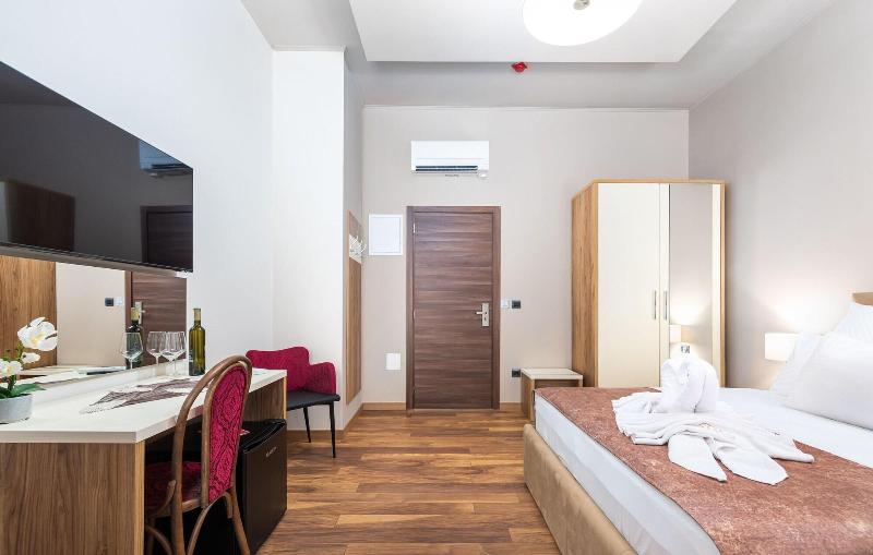 Hotel Dua Residence image