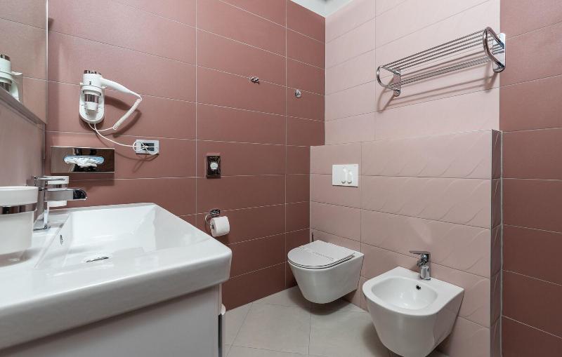 Hotel Dua Residence image