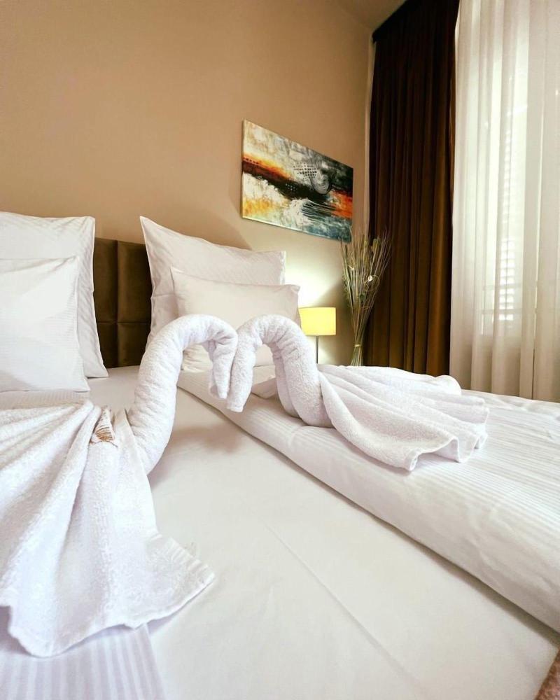 Hotel Dua Residence image