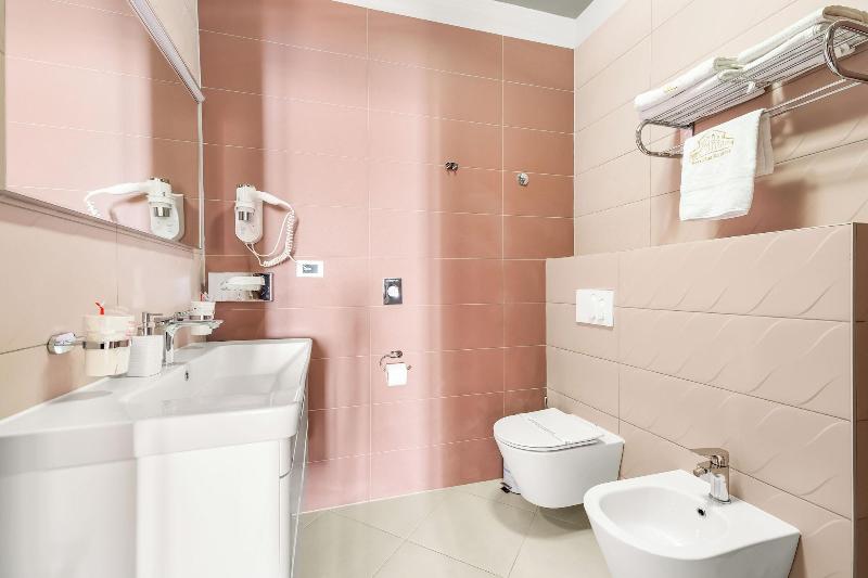 Hotel Dua Residence image