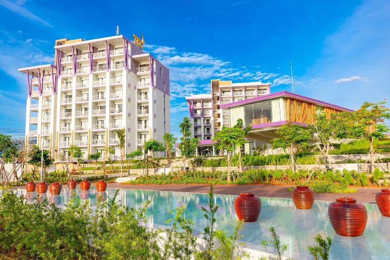 Ttc Van Phong Bay Resort image