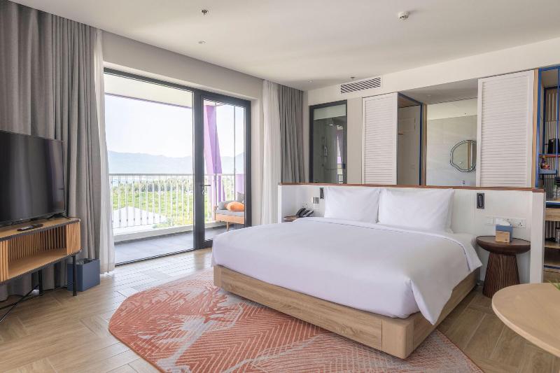 Ttc Van Phong Bay Resort image